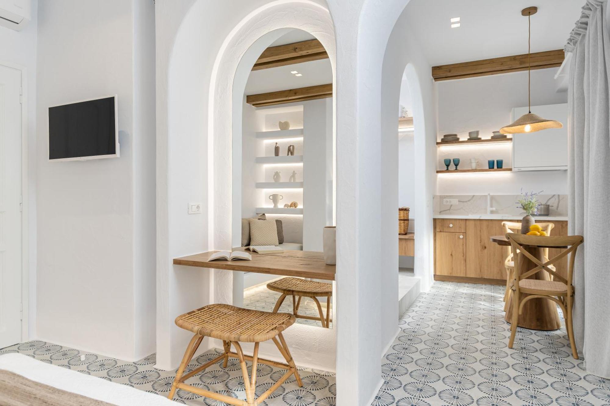 Sofi Pension Naxos City المظهر الخارجي الصورة