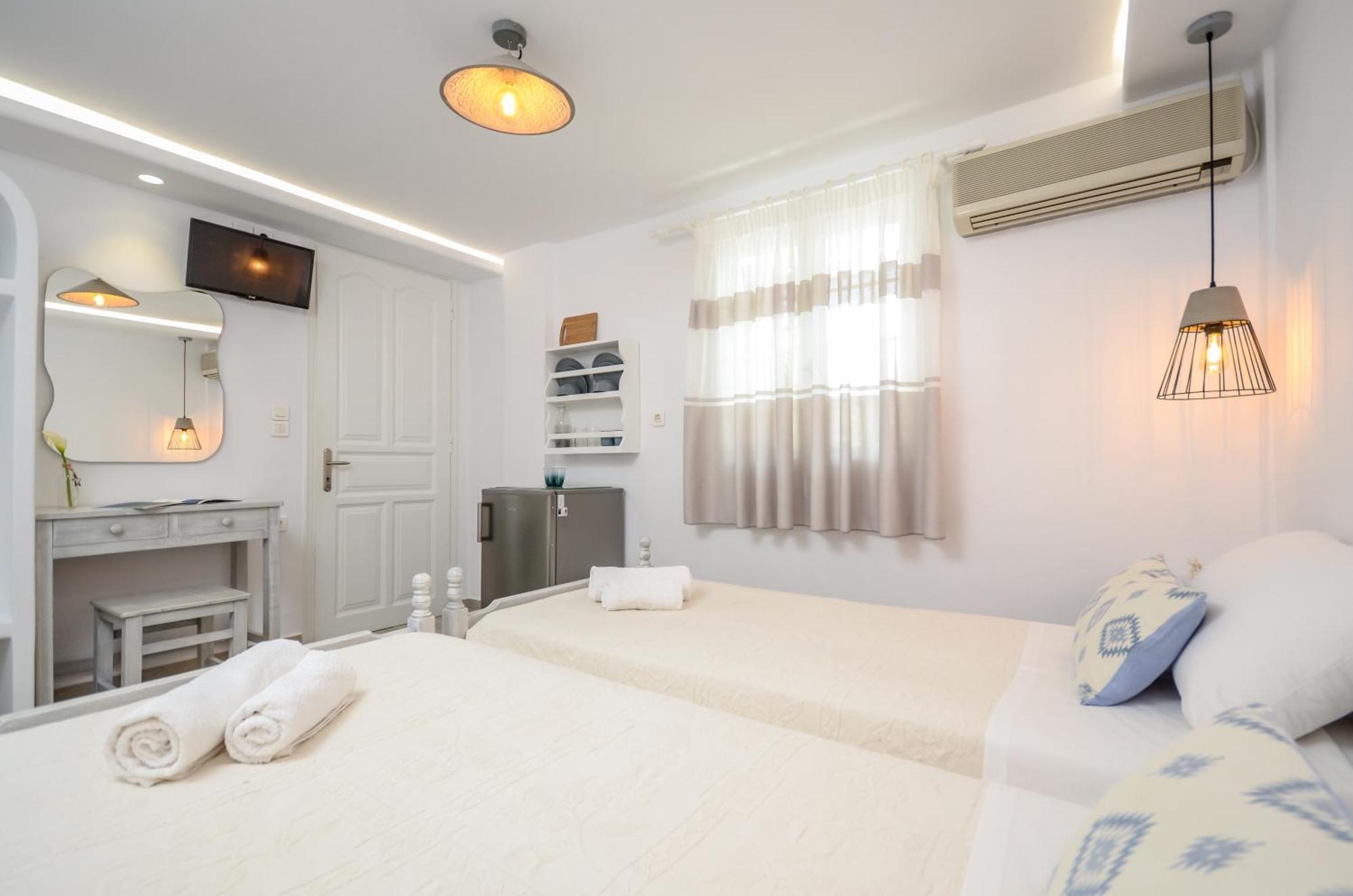 Sofi Pension Naxos City المظهر الخارجي الصورة