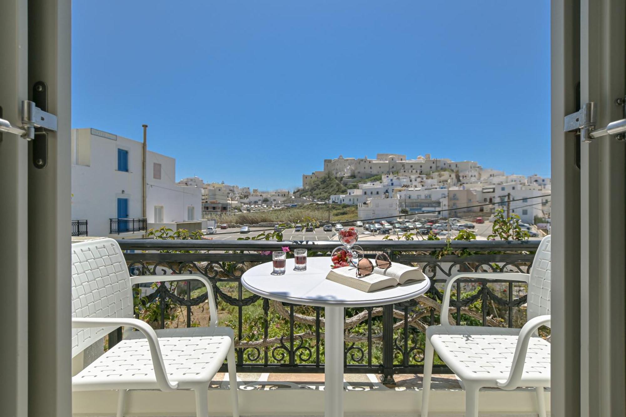 Sofi Pension Naxos City المظهر الخارجي الصورة