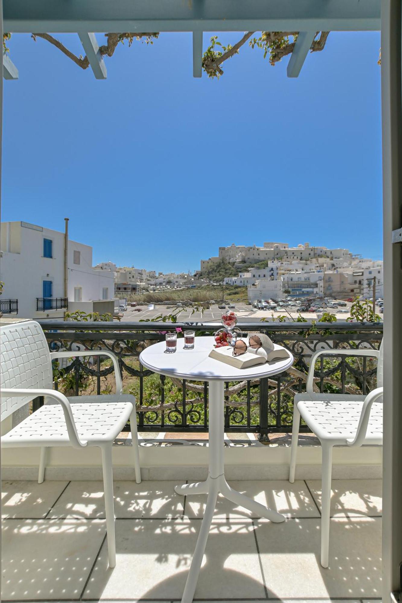 Sofi Pension Naxos City المظهر الخارجي الصورة