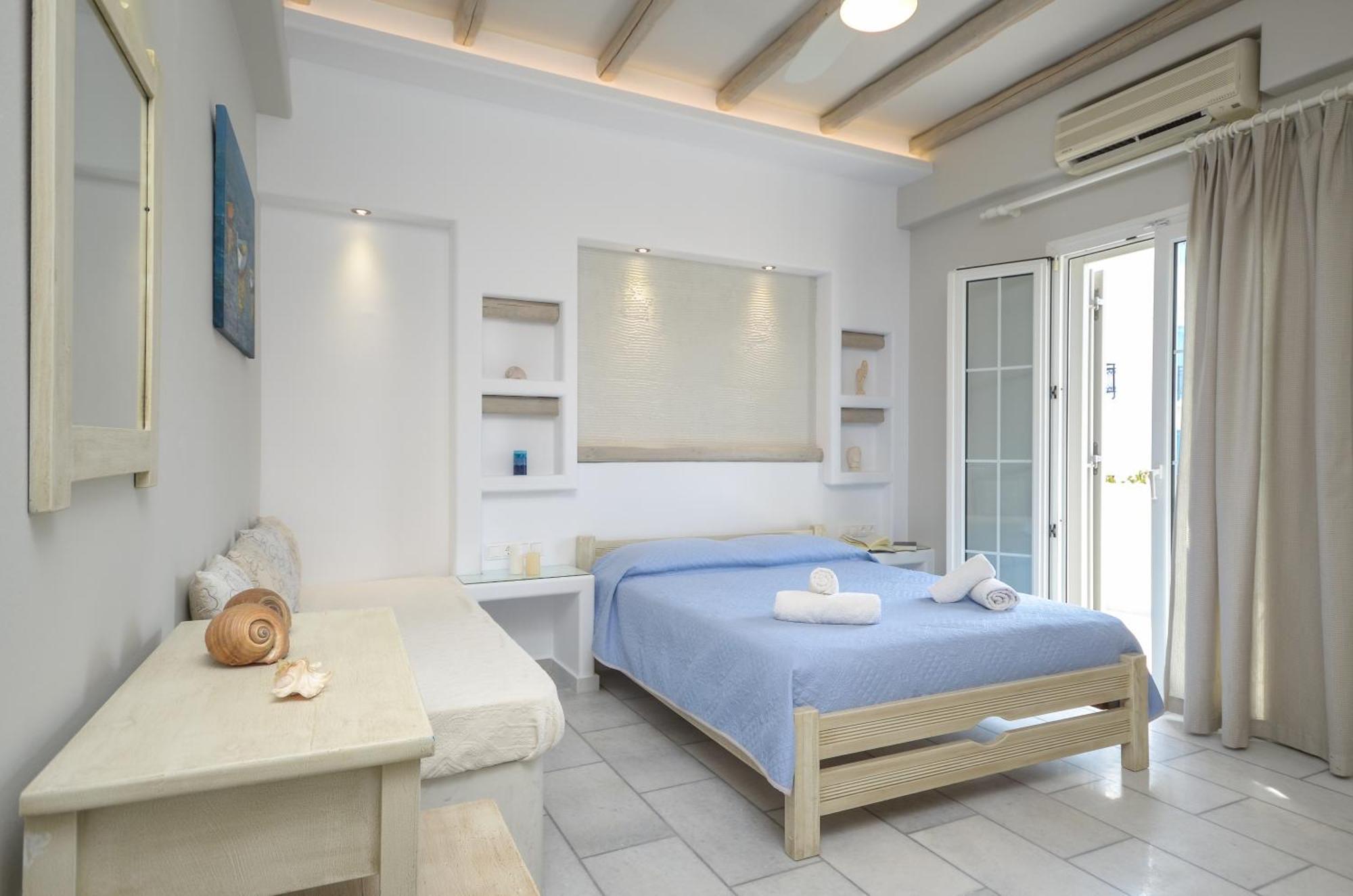 Sofi Pension Naxos City المظهر الخارجي الصورة